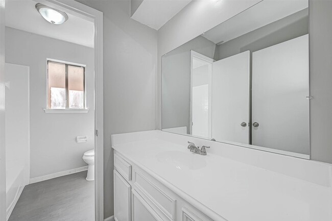 Building Photo - 4302 Wildacres Dr