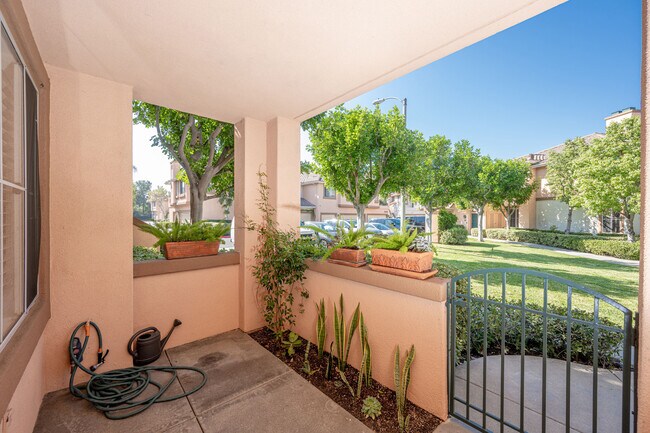 Building Photo - 104 Tropea Aisle