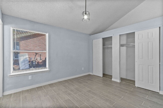 Building Photo - 3 bedroom 2 bathroom house in Horizon.