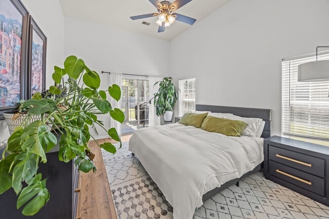 Building Photo - Beautiful 4-Bedroom Home in Desirable Tanner Plantation