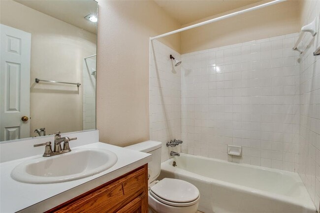 Building Photo - 8811 Clearbrook Trail