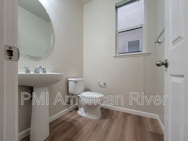 Building Photo - 8143 Crystal Walk Cir