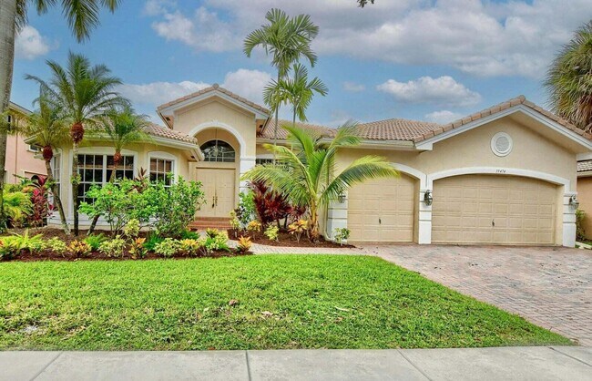 Building Photo - 19474 Saturnia Lakes Dr
