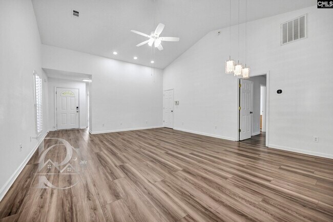 Building Photo - 112 Ivy Garden Ln