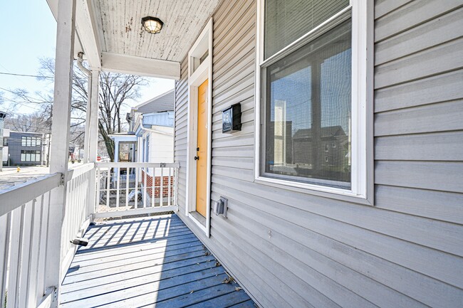 Building Photo - 4151 Chambers St