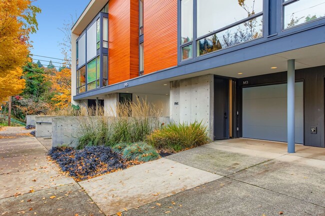 Building Photo - or Rent – Award-Winning Lair Hill Architec...