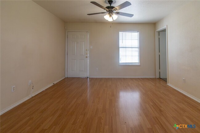 Building Photo - 5710 Greengate Dr