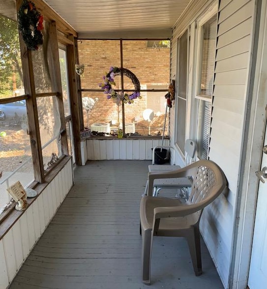 Building Photo - 2334 Vance Ave