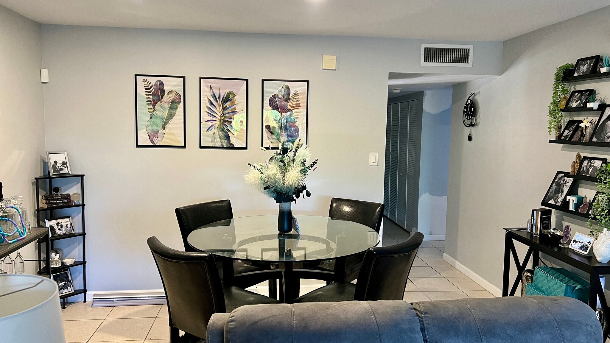 Dining Area - 140 S Cypress Rd