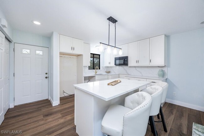 Building Photo - 746 Eagle Creek Dr