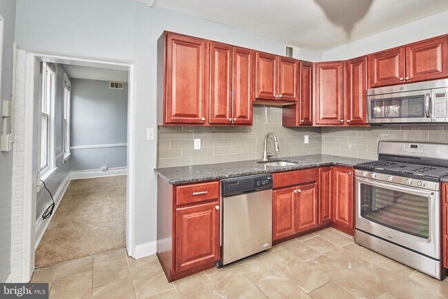 Building Photo - 1412 Delaware Ave