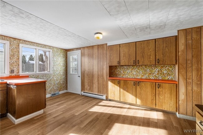 Building Photo - 1271 Cleveland Dr