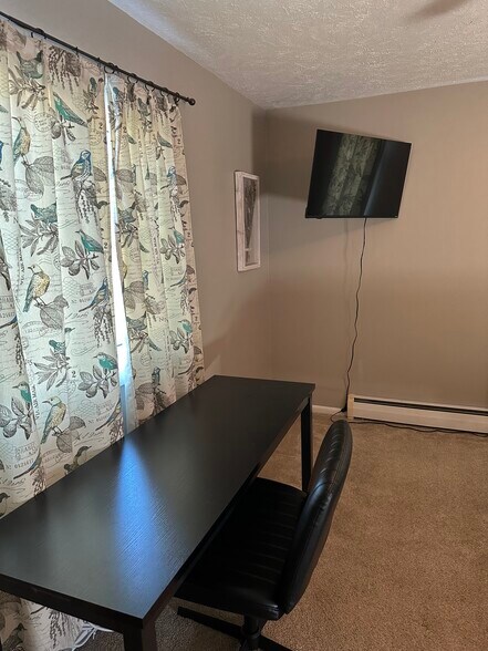 Building Photo - 1009 Ann Ave