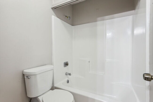 Building Photo - Exquisite Elegance at 2173 Martin Way: Unv...