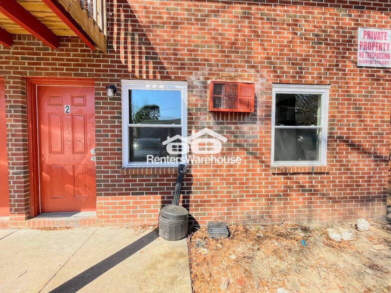 Building Photo - 7441 Fenner St
