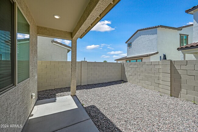 Building Photo - 4816 S Ferric