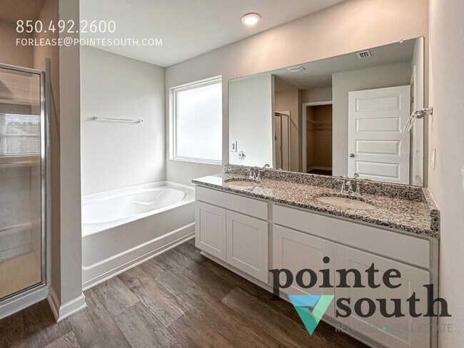 Building Photo - 23216 Shadowridge Dr