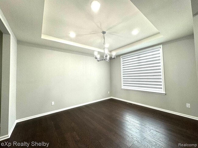 Building Photo - 49477 Hummel Dr