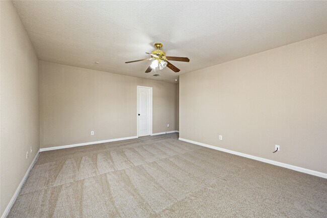 Building Photo - 15822 Kings Cypress Ln