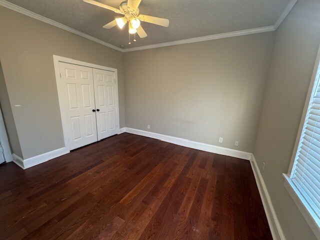Master suite 2 - 1327 Parrett St