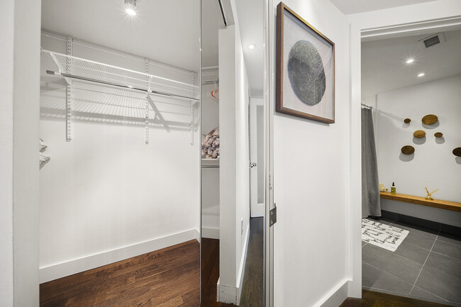 Building Photo - 199 14th St NE