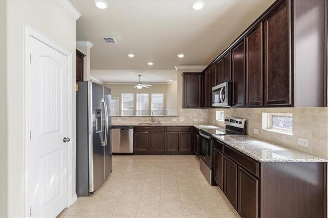 Building Photo - 16604 White Rock Blvd