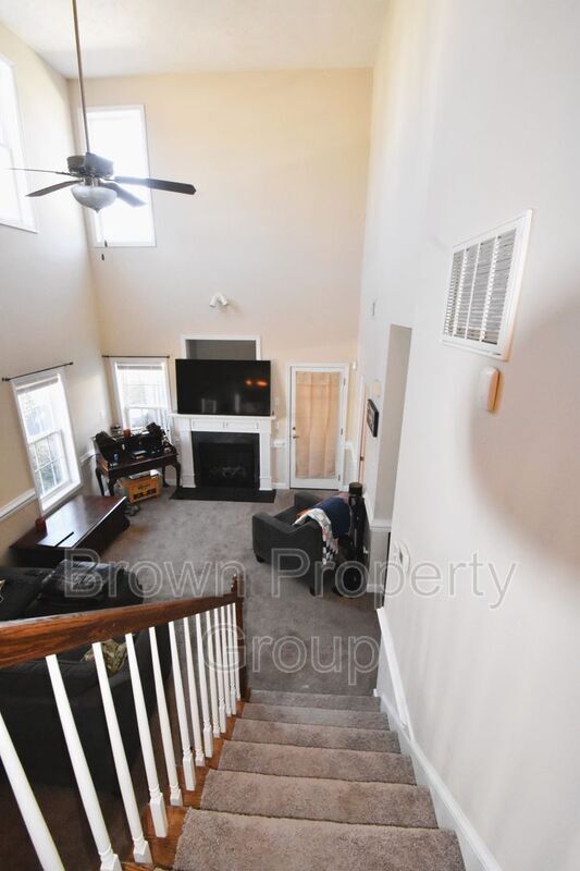 Building Photo - 3071 Candlelight Dr