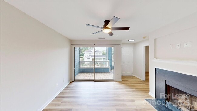 Building Photo - 525 Olmsted Park Pl