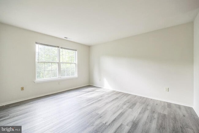 Building Photo - 905 Rabbit Run Rd
