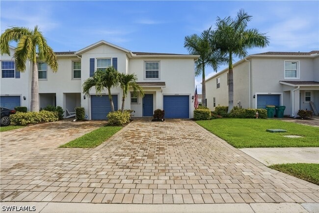 Building Photo - 15054 Wildflower Cir