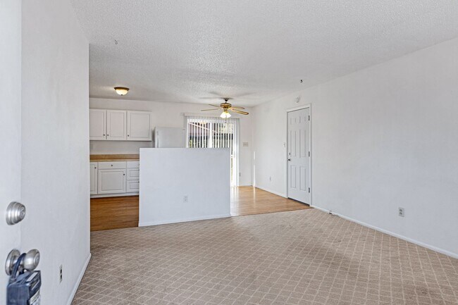 Building Photo - 2436 Launcelot Ct