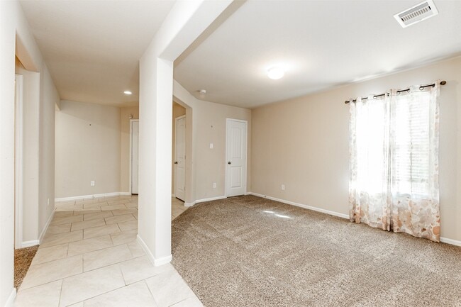 Building Photo - 3014 Josephine Falls Ct