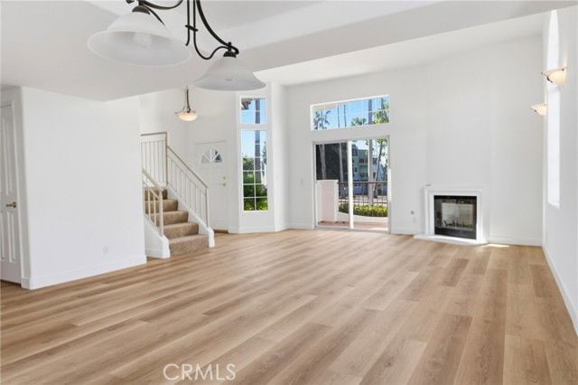 Building Photo - 200 N Catalina Ave