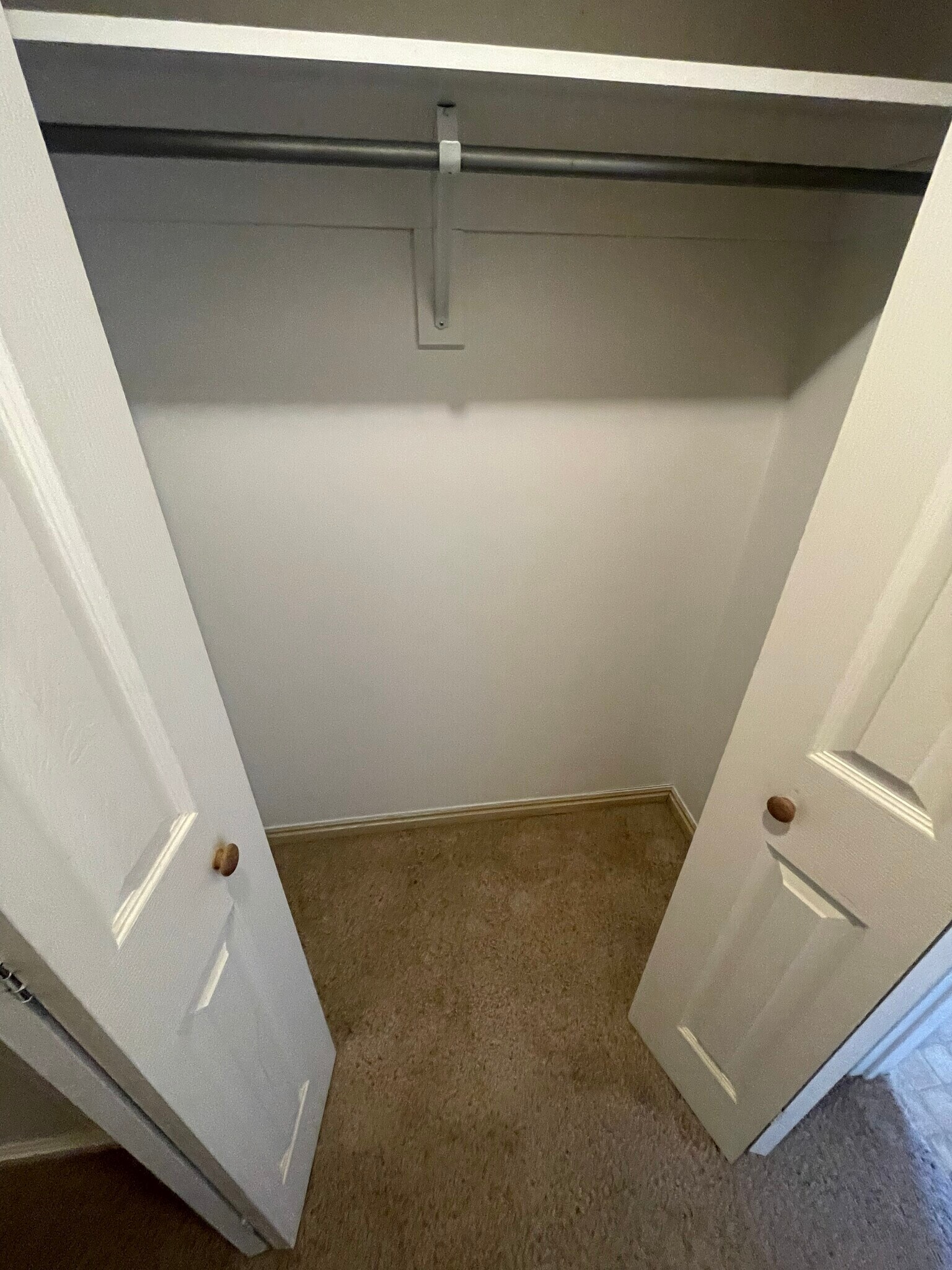 Closet - 3179 E Snowy Owl Rd