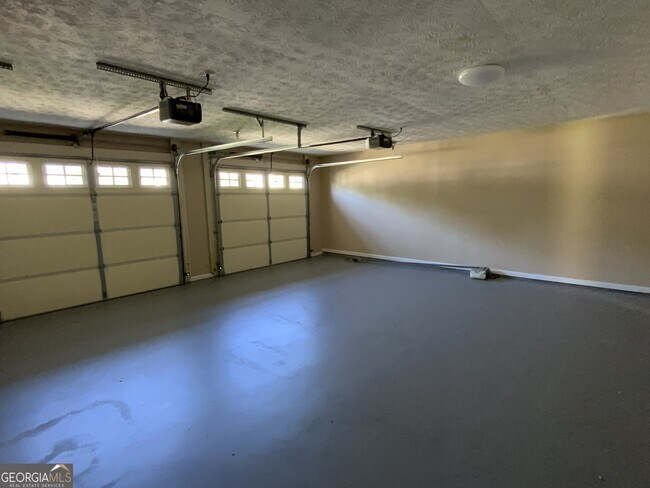 Building Photo - 5600 Sugar Crossing Dr