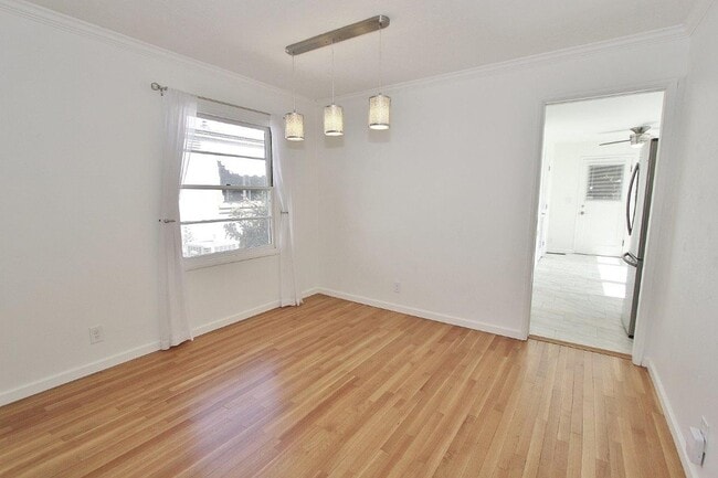 Building Photo - 1212 N 20th St