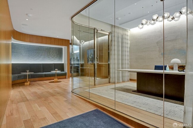 Building Photo - 280 Spear St