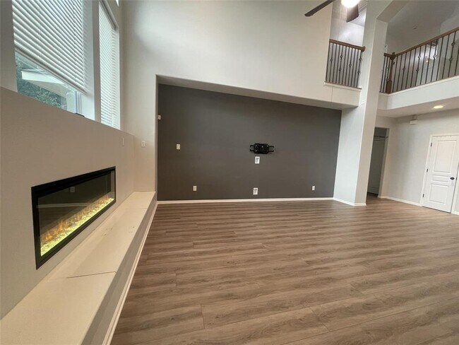 Building Photo - 4323 Angelico Ln