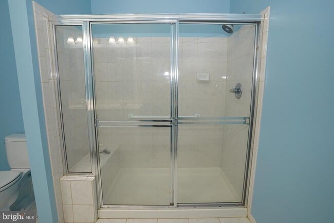 Building Photo - 2115 Ganton Green