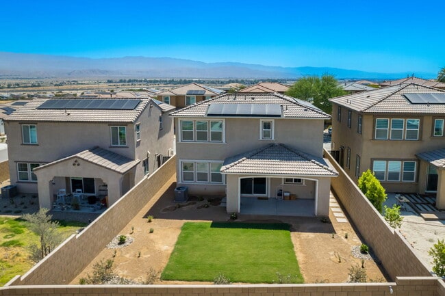Building Photo - 35393 Sereno Ln