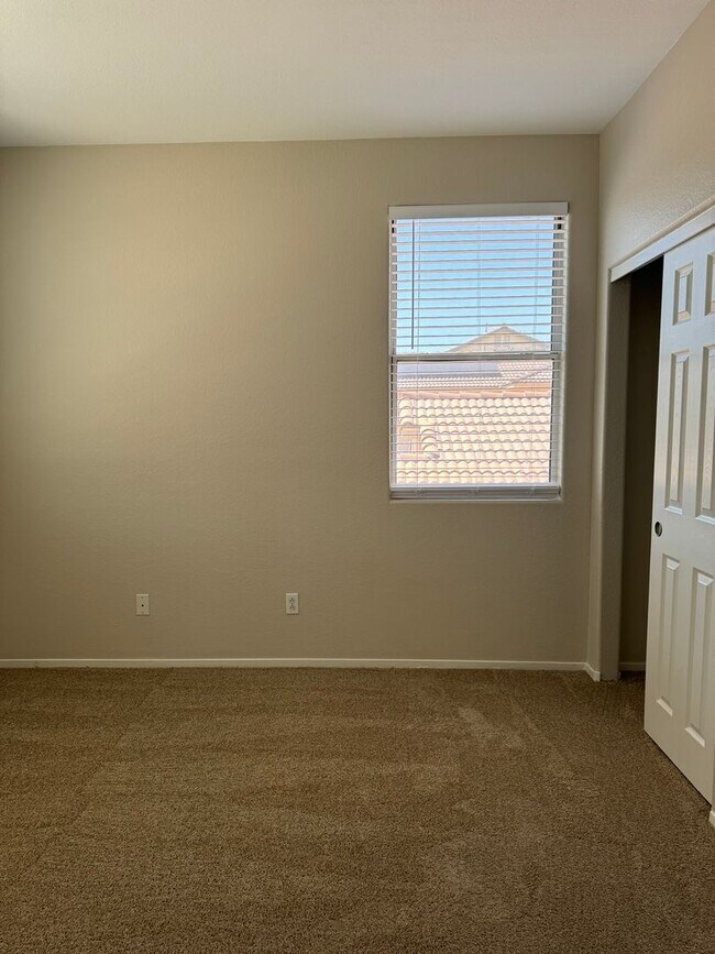 Building Photo - 4908 Sparkling Sky Ave