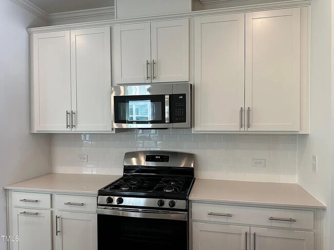 Building Photo - 3006 Vitner Dr