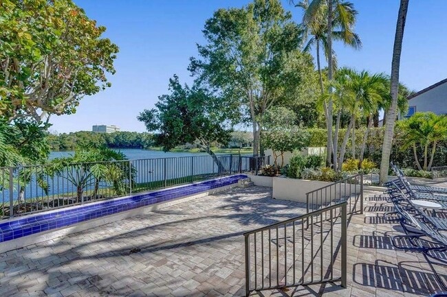 Building Photo - 5142 Majorca Club Dr