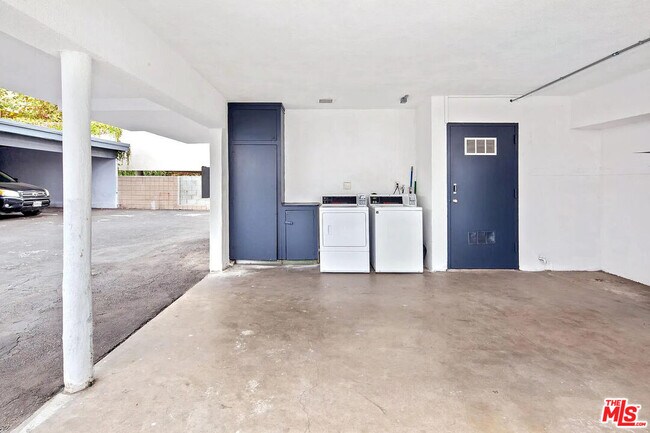 Building Photo - 5529 Bonner Ave