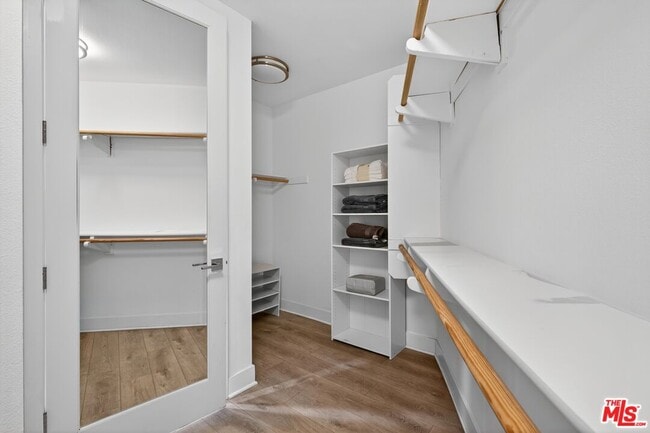 Building Photo - 12682 Millennium Dr