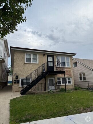 Building Photo - 1819 N 38th Ave