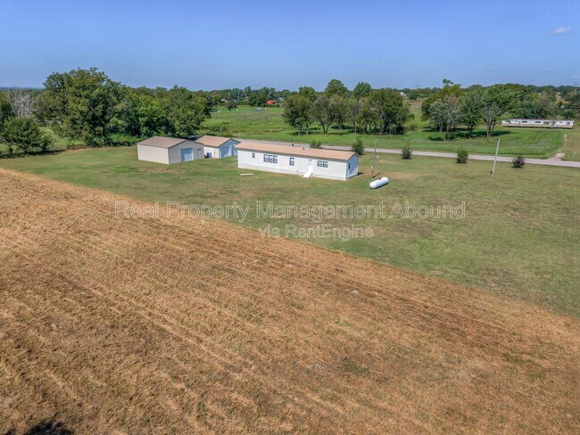 Building Photo - 4608 E 472 Rd