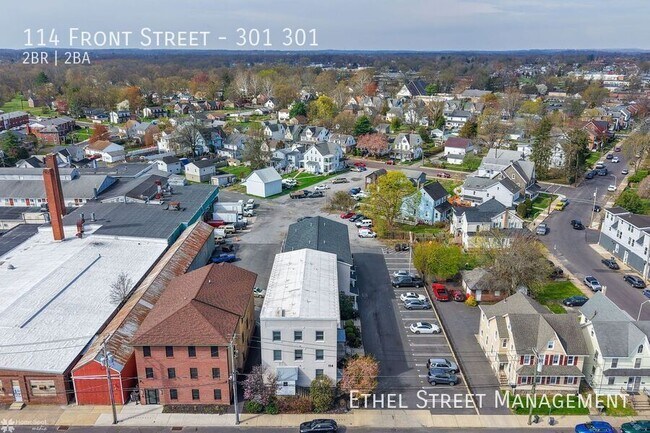 Building Photo - 114 Front St