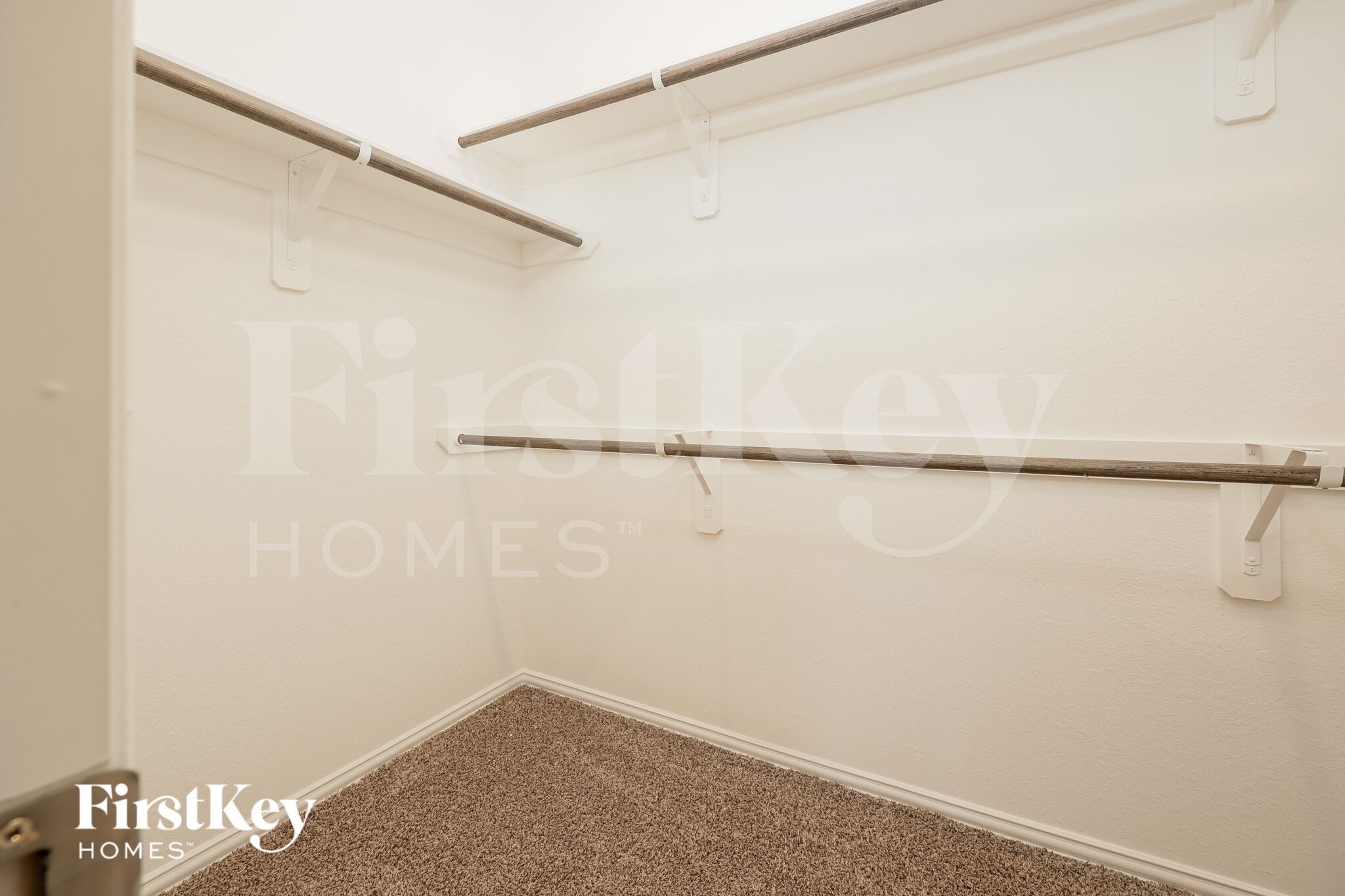 Building Photo - 29884 Dovetail Blf Ln