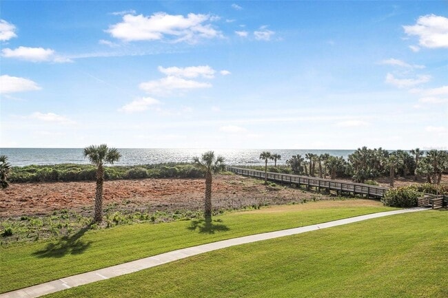 Building Photo - 60 Surfview Dr